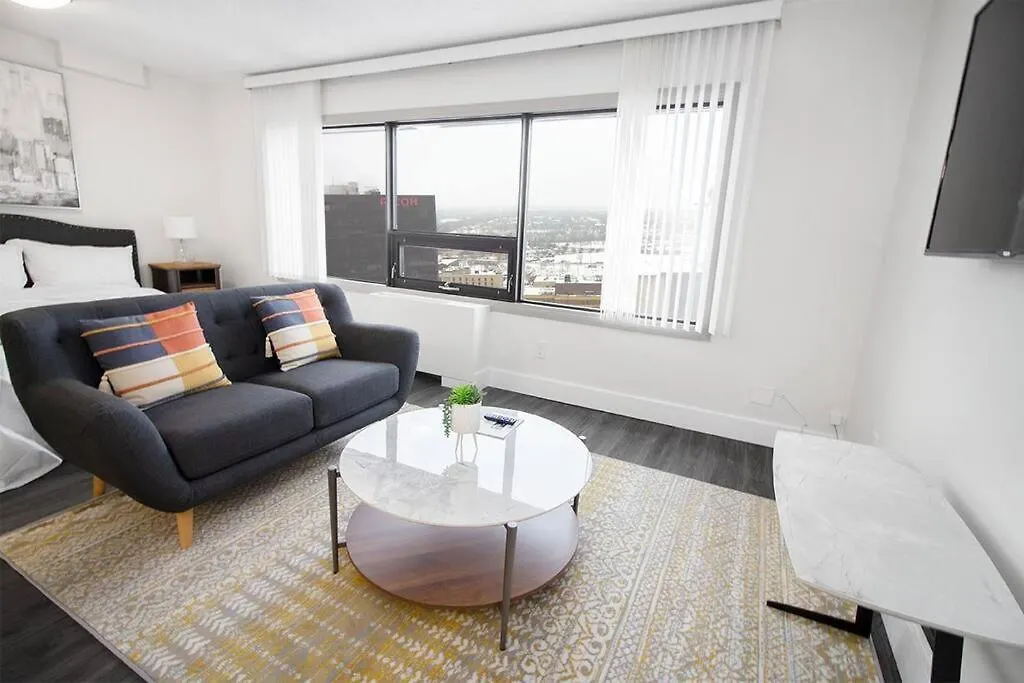 Beautiful Downtown Studio Apartment With Parking Winnipeg